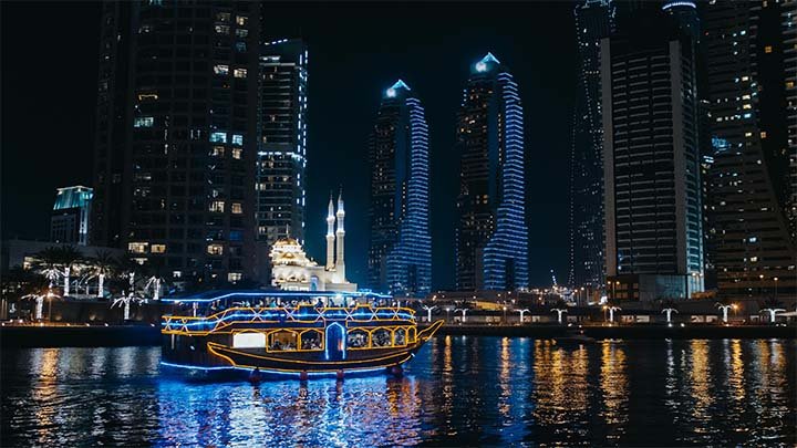 UAE Sea Odyssey – Yacht Tours, Fishing Trips & Water Fun